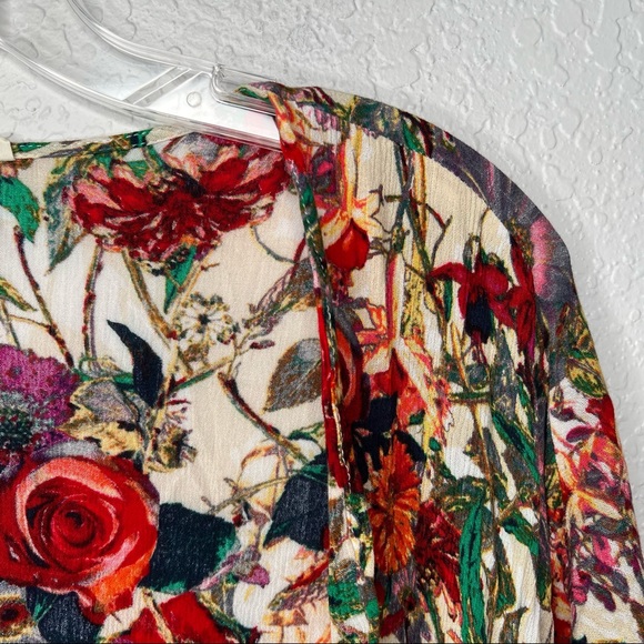 Trend Shop Womens Short Sleeve Floral Open Front Cardigan Medium Loose Spring - Picture 2 of 8